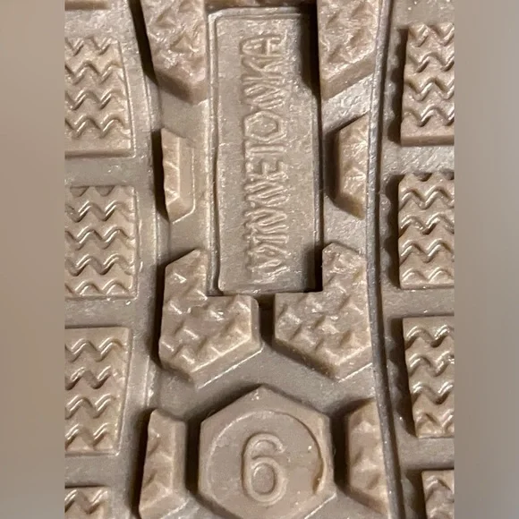 Vintage Havana Rose Gold Metallic & White Star Sneakers - Picture 11 of 11